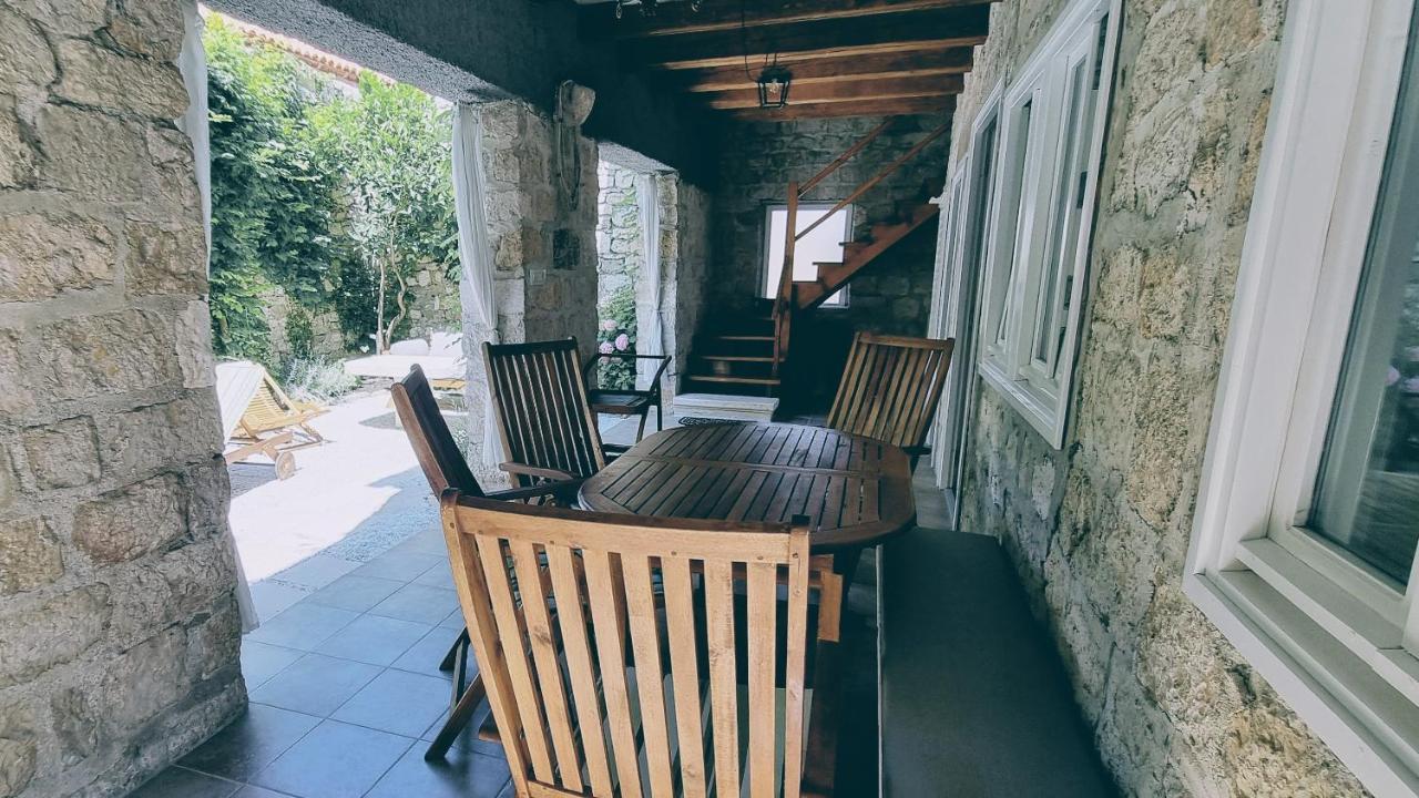 ראב Rector'S Villa - Charming Retreat In Old Town With Jacuzzi In Private Courtyard מראה חיצוני תמונה